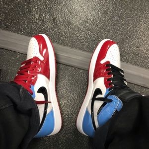 Meet your Posher, Corey